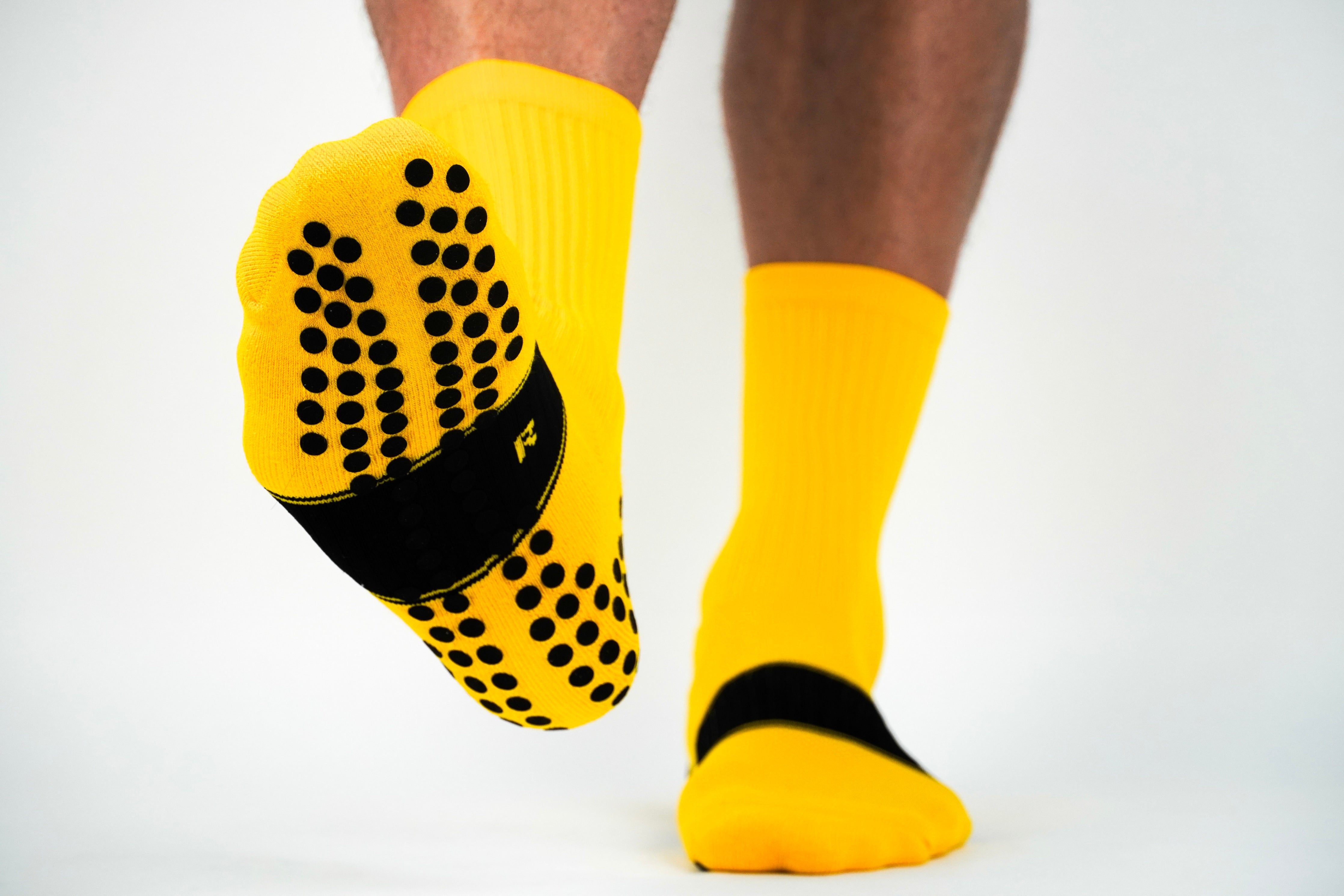 𝔾/𝕊𝕆𝕏 2.0 Non-Slip Grip Socks /Yellow/